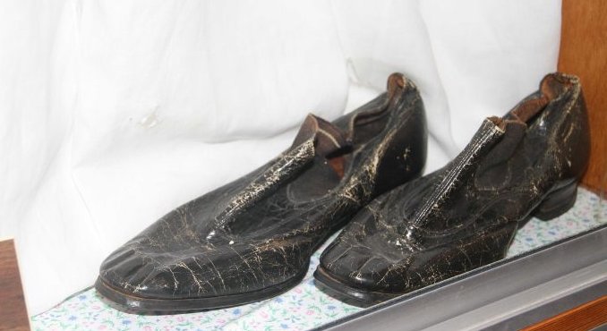 saint frances cabrini shoes