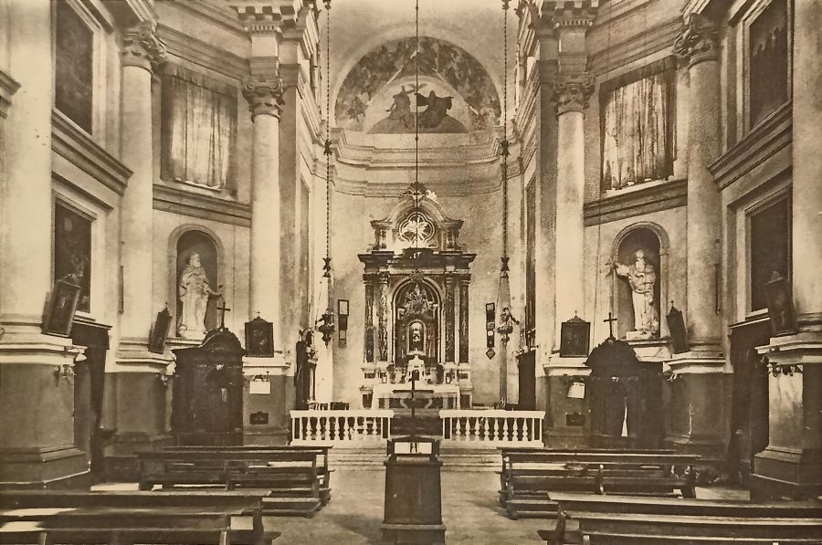 Vecchio interno Santuario Cendrole